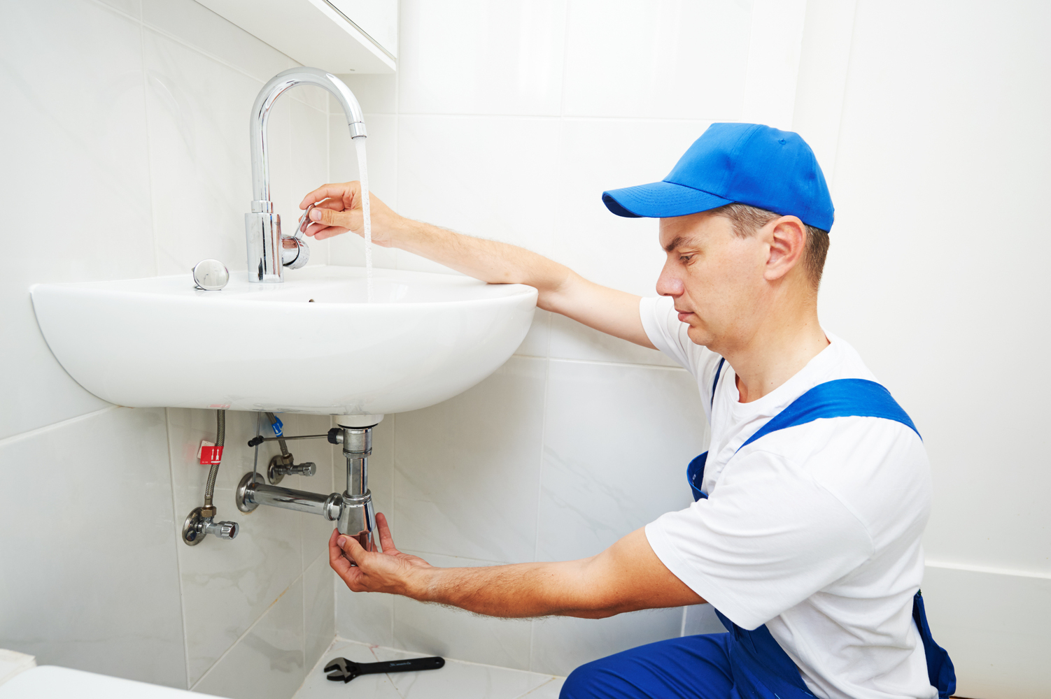 Plumbing Services – Types, Costs, and Benefits